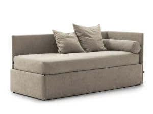 Угловая кровать с изголовьем и прямой боковой панелью