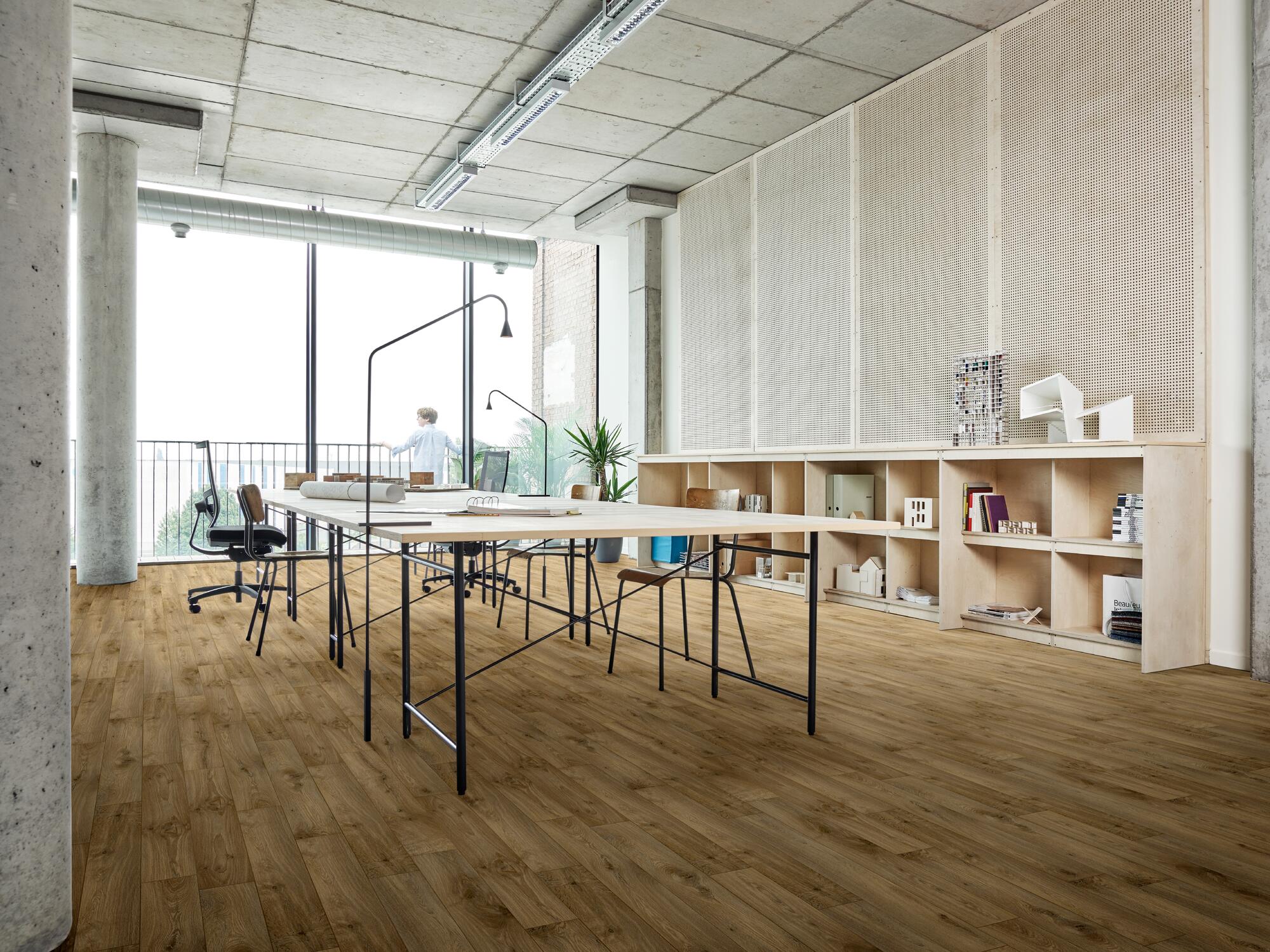 Нескользящий виниловый пол с эффектом дерева BEAUFLOR Sonipro ARCH-00018308 - Вид №2