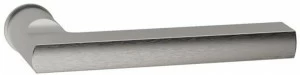 Reguitti Ручка из нержавеющей стали на розетке Atene Aq04mr02235