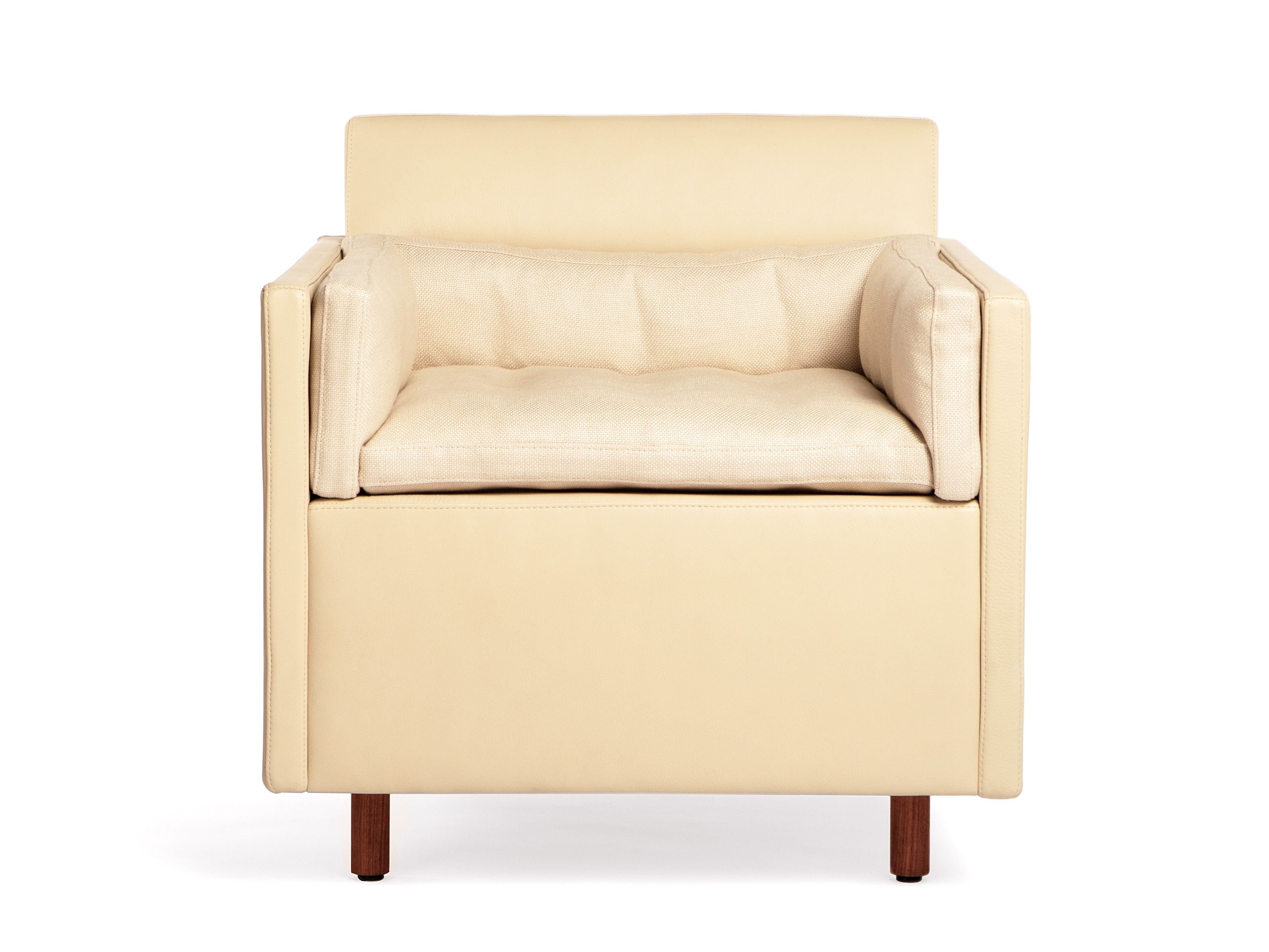 Клубное кресло с подлокотниками BassamFellows ARCH-00104634