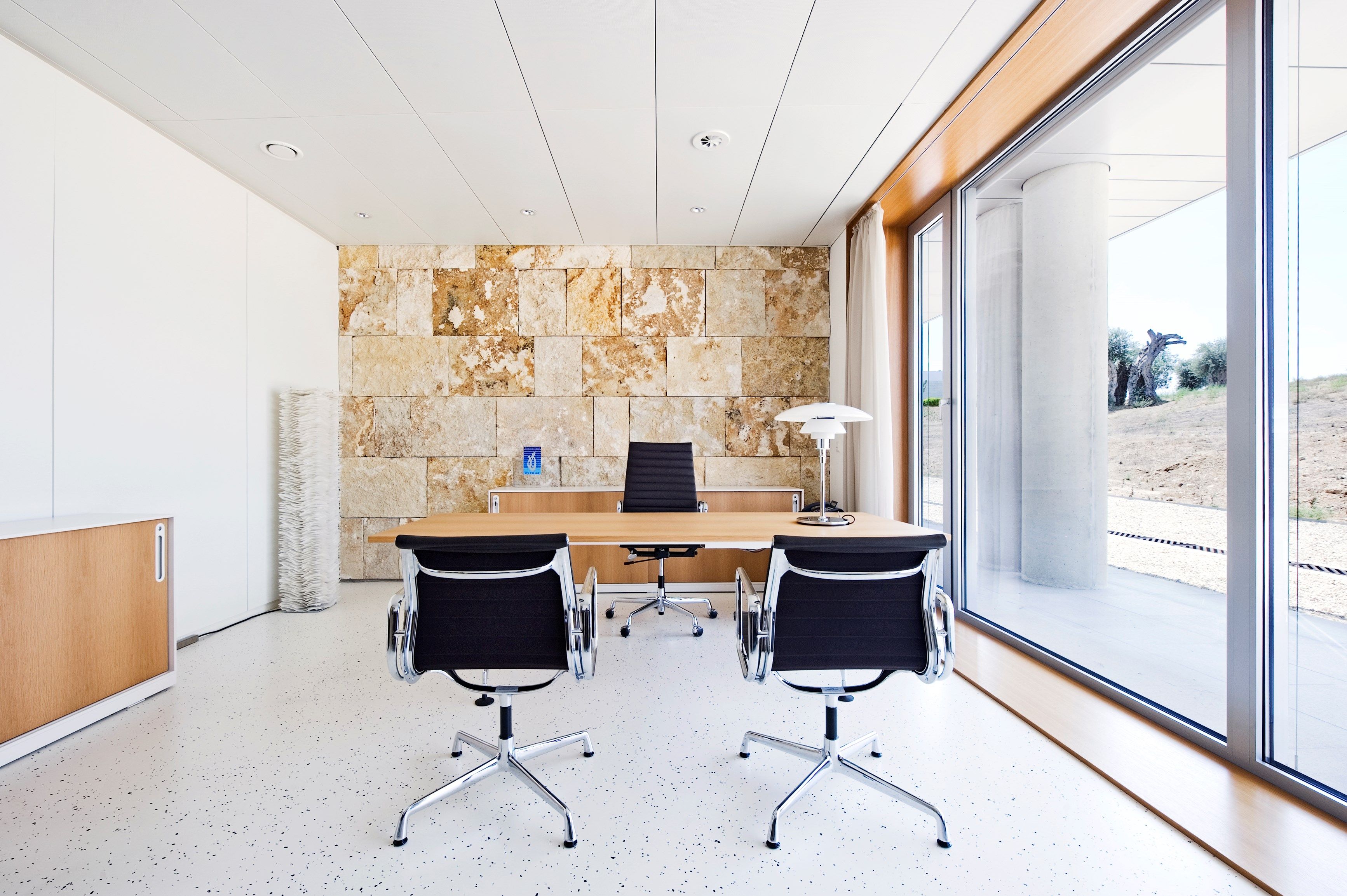 Настольная лампа из опалового стекла Ph PH 4½-3½ ARCH-00022234 - Вид №1