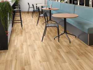 Нескользящий виниловый пол с эффектом дерева