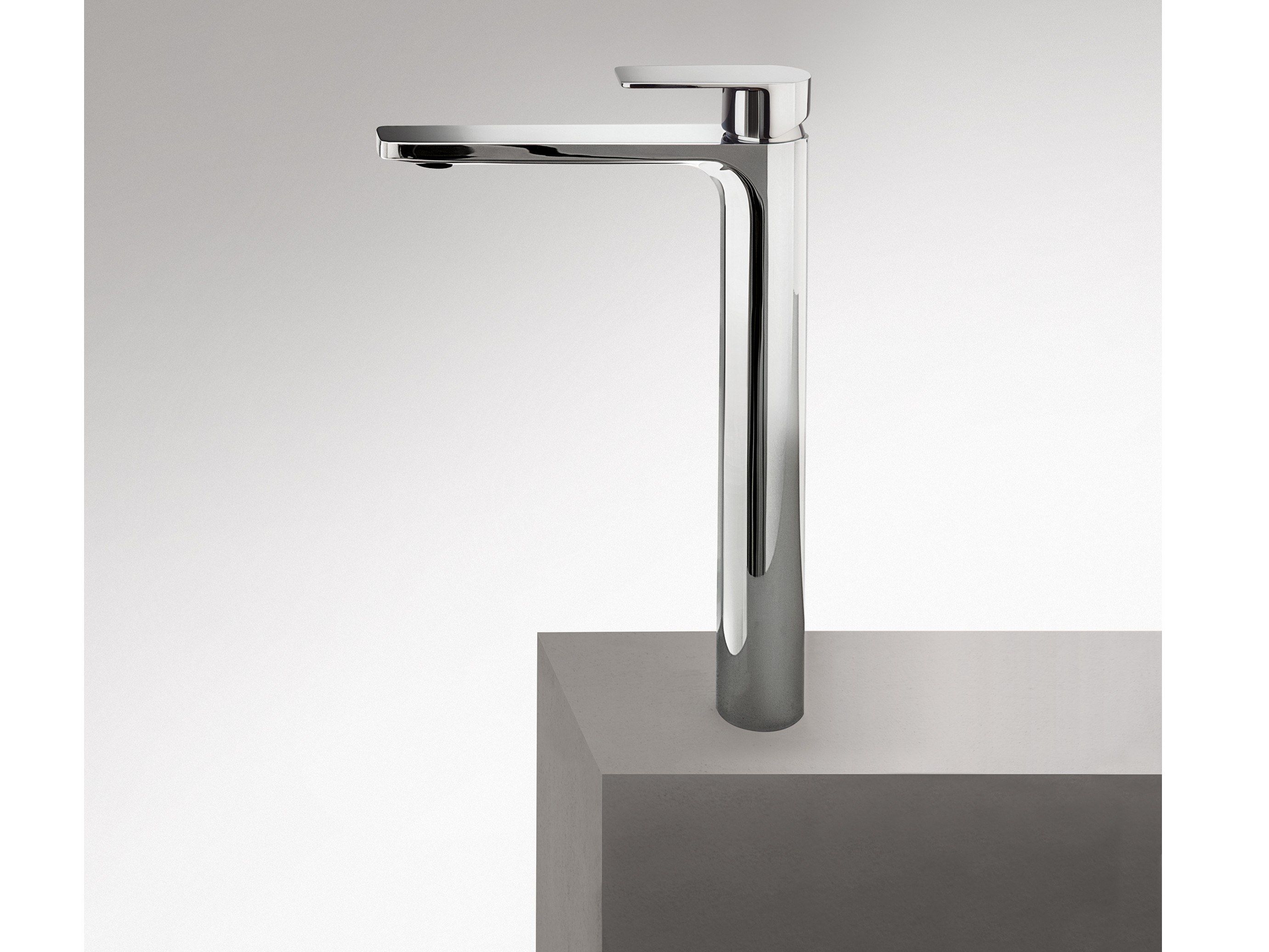 Однорычажный смеситель для раковины Fantini Rubinetti Myo ARCH-00020656