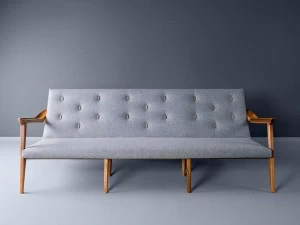 HOOKL und STOOL Тафтинговый 3-местный диван из ткани Lipa
