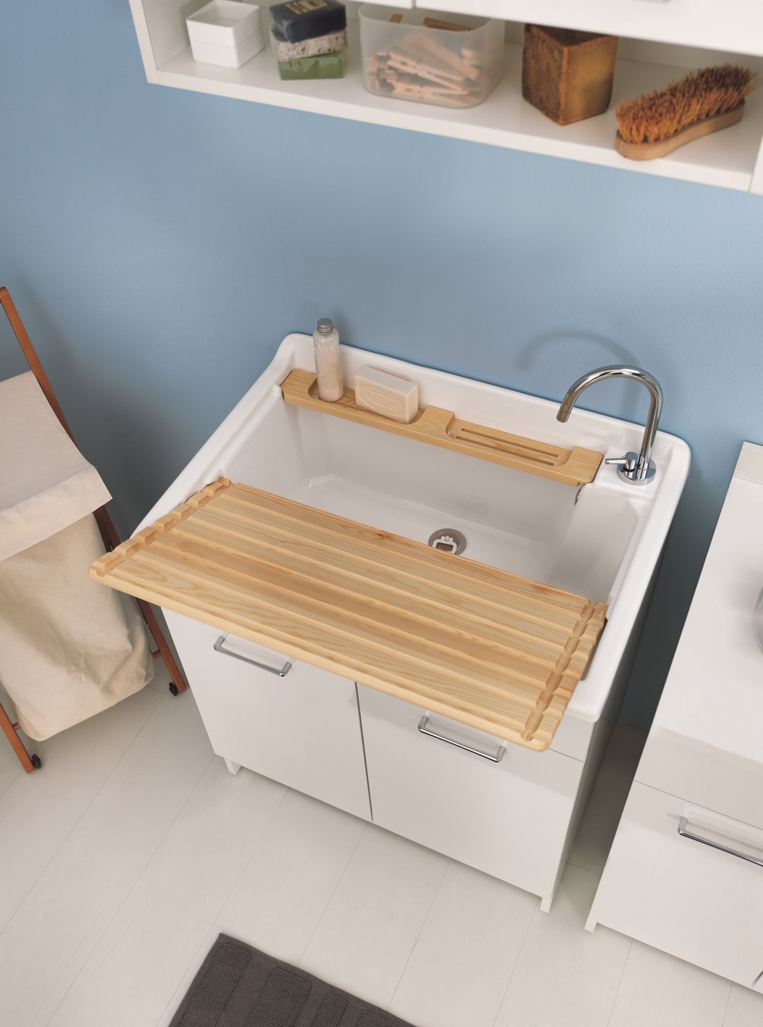 Шкаф для белья из ДСП с распашными дверцами COLAVENE Lindo ARCH-00099481 - Вид №12