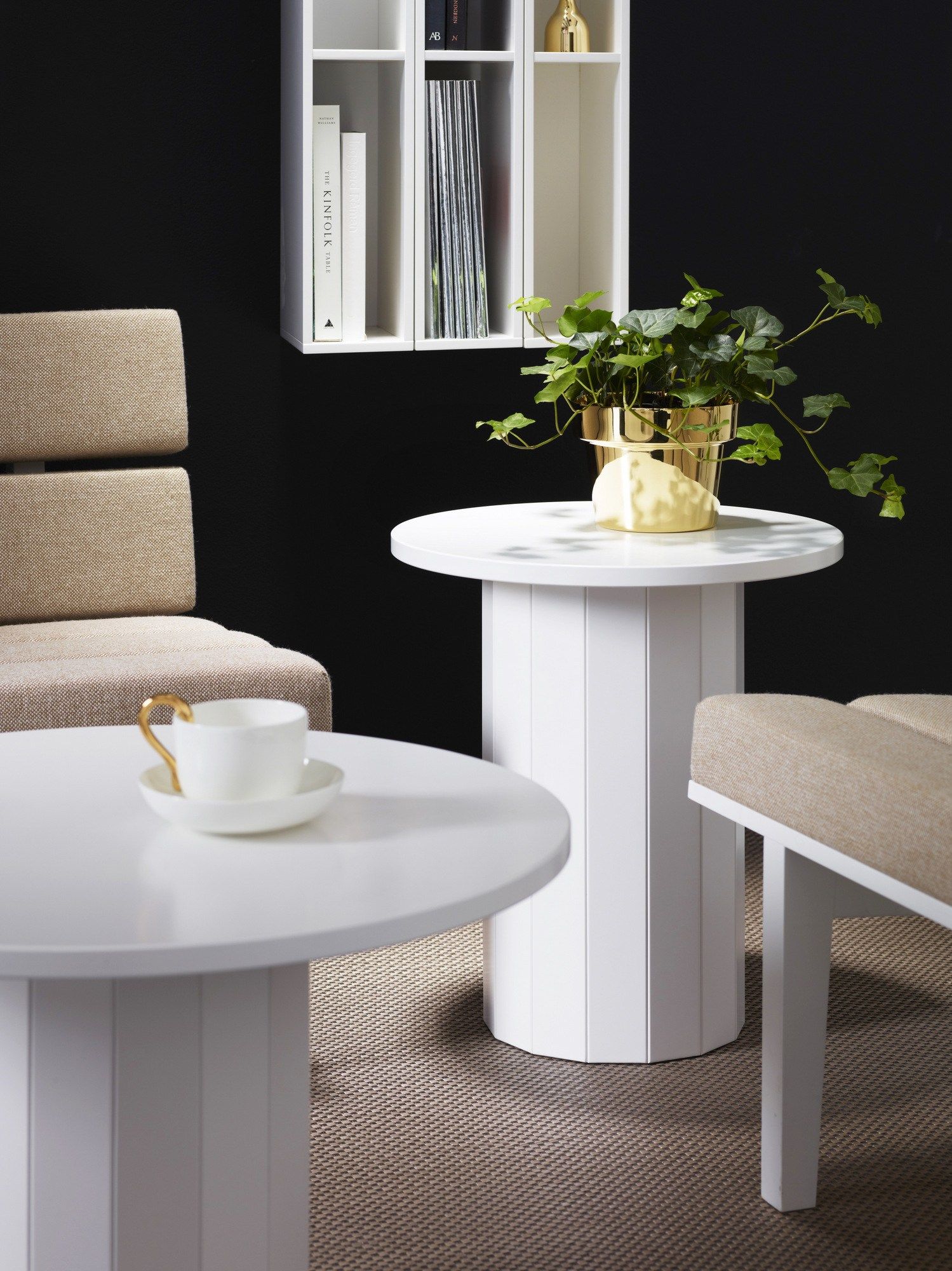 Круглый низкий журнальный столик Karl Andersson Cap ARCH-00117092 - Вид №1