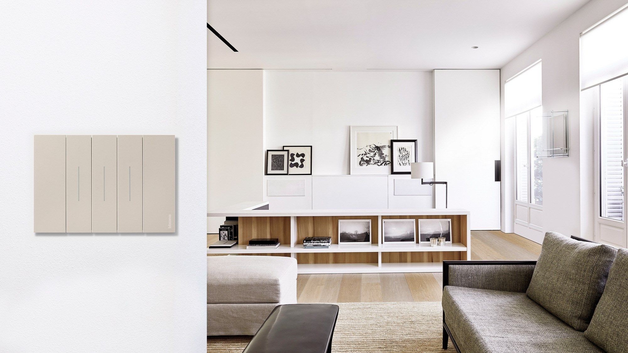 Традиционная и связанная гражданская серия BTICINO LIVING NOW ARCH-00151831 - Вид №26