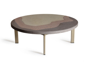 Круглый бетонный журнальный столик