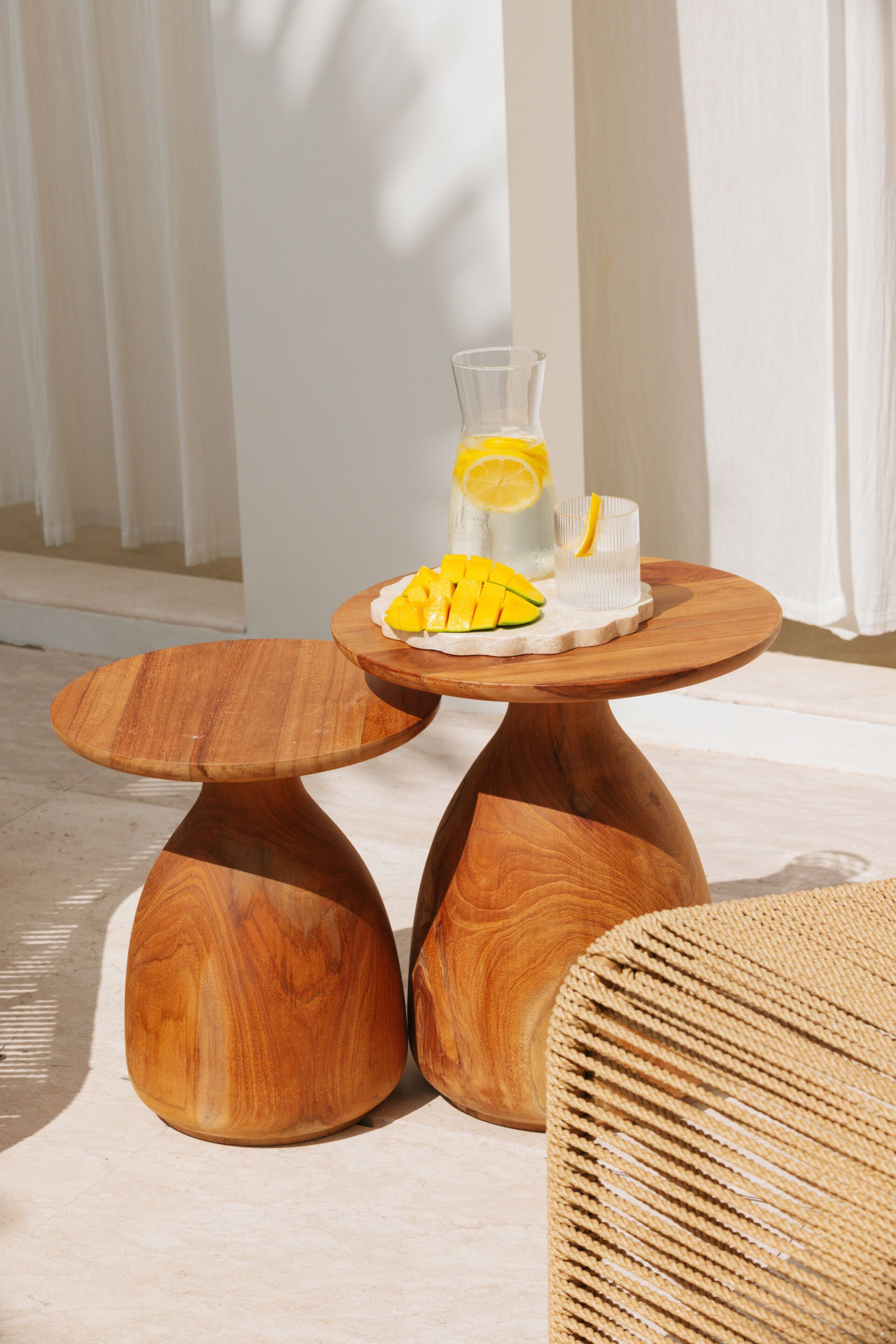 Круглый журнальный столик из массива дерева cbdesign кегли ARCH-00116571 - Вид №16