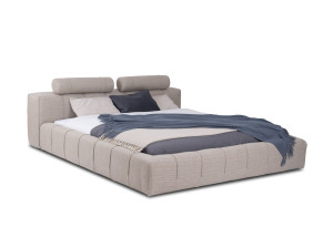 Двуспальная мягкая кровать из ткани