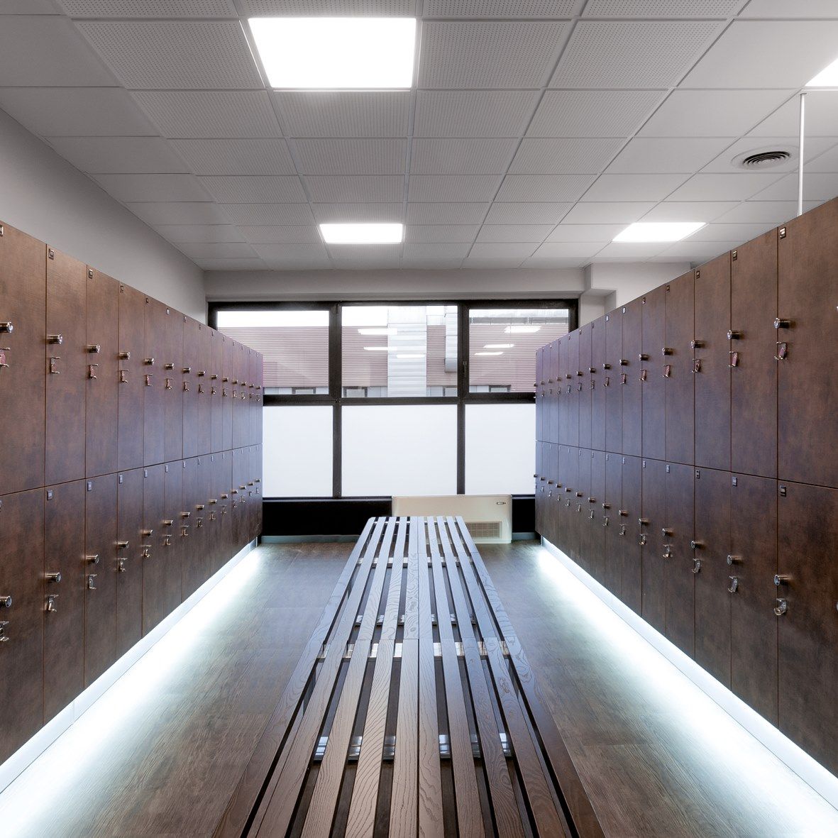 Скамейка из дерева, ламината и металла FIT INTERIORS PANKA ARCH-00028230 - Вид №1