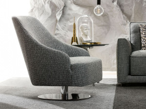 Тканевое вращающееся кресло