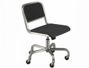 Emeco Вращающееся кресло из алюминия с колесами Nine-o™