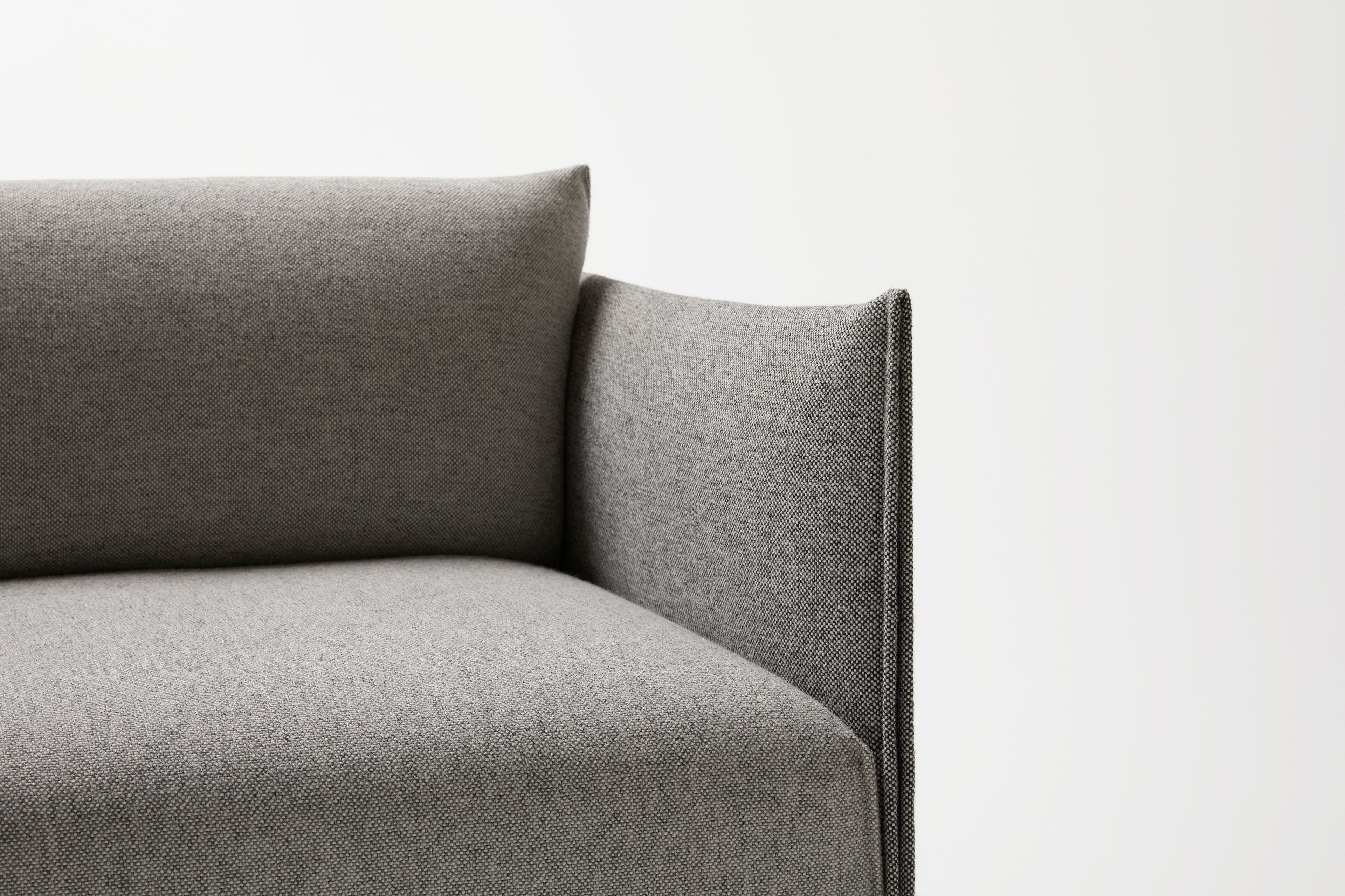 Секционный тканевый диван со встроенным журнальным столиком Ross Gardam ARCH-00134796 - Вид №1