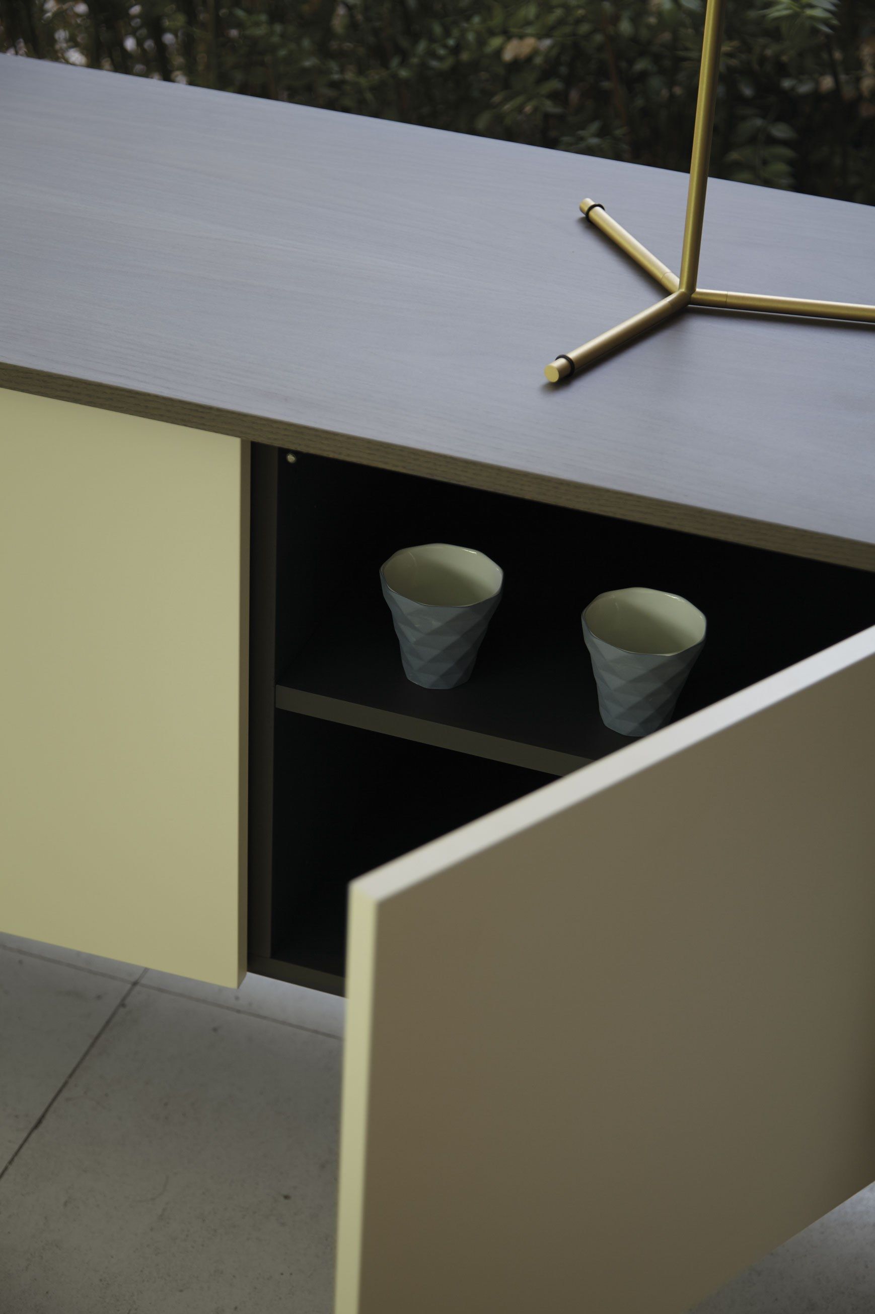 Деревянный шкаф с распашными дверями Punt Tactile ARCH-00143077 - Вид №17