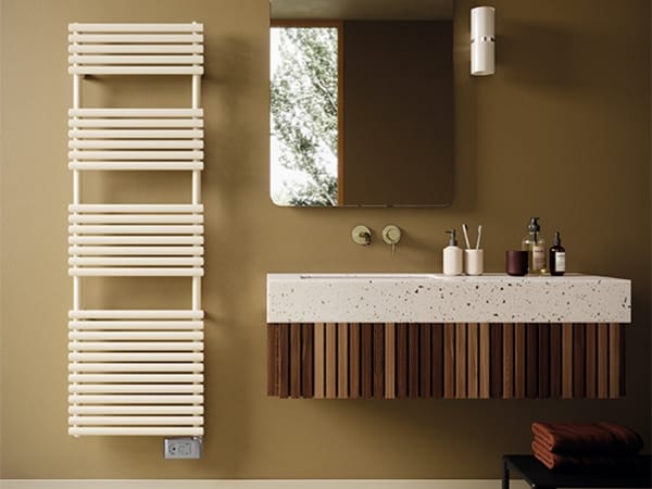 Вертикальный электрический полотенцесушитель Irsap Ellipsis ARCH-00106918