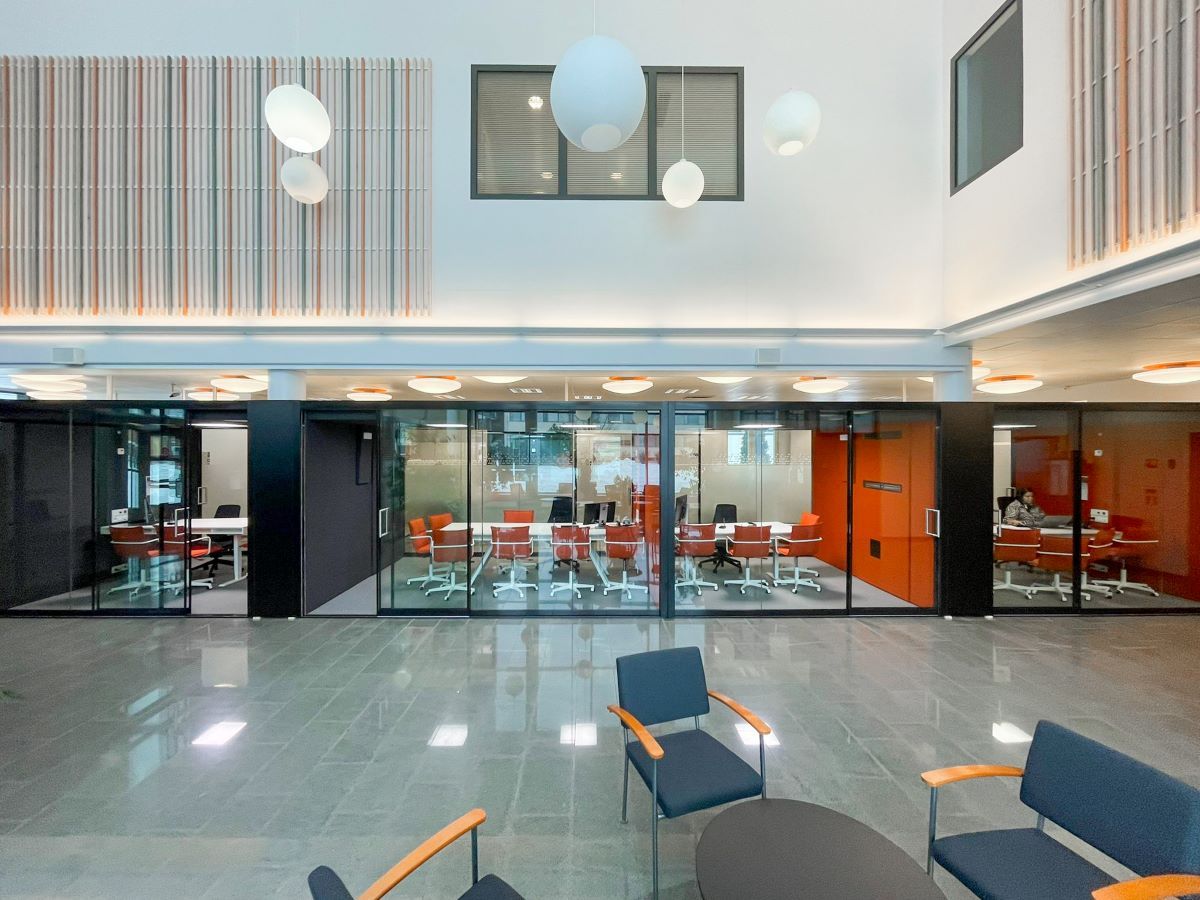 Многосторонняя акустическая офисная кабина со встроенным освещением Vetrospace VETROSPACE XXL ARCH-00151626 - Вид №4