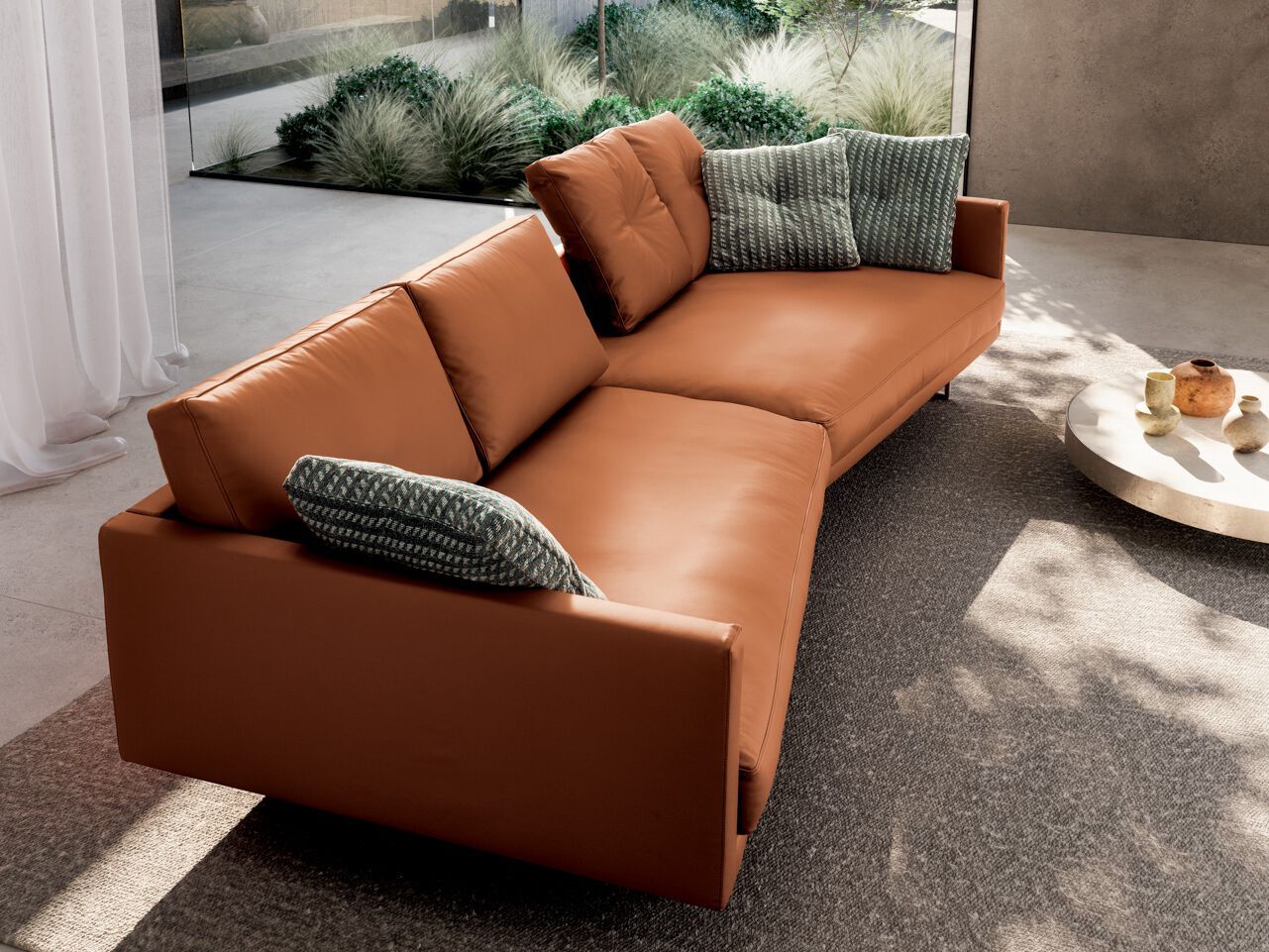 Кожаный диван VALENTINI Slim New ARCH-00002667