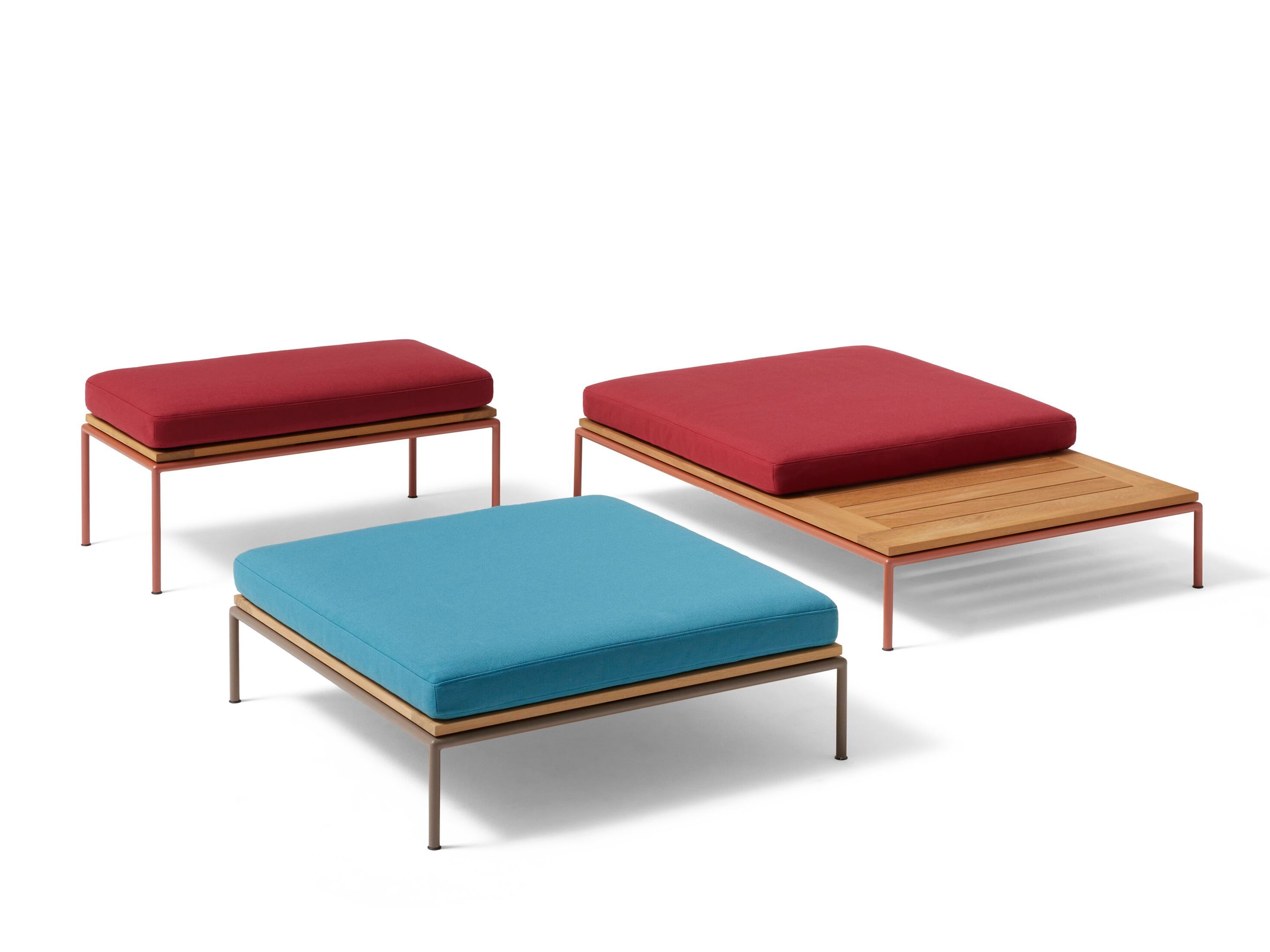 Низкий садовый столик в ироко CASSINA Mex-Hi Outdoor ARCH-00074152