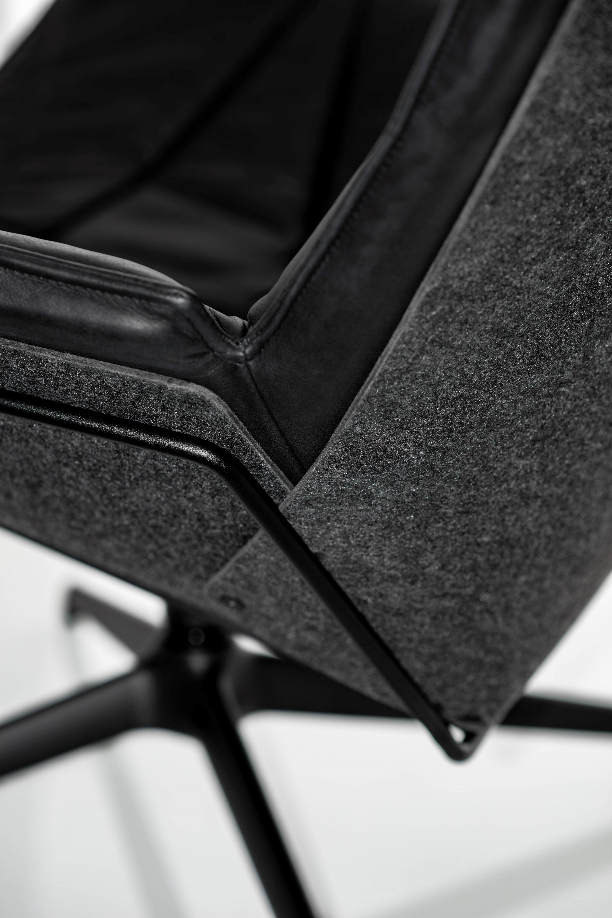 Спицевое вращающееся кресло с подлокотниками KFF Nest Pure ARCH-00101561 - Вид №15