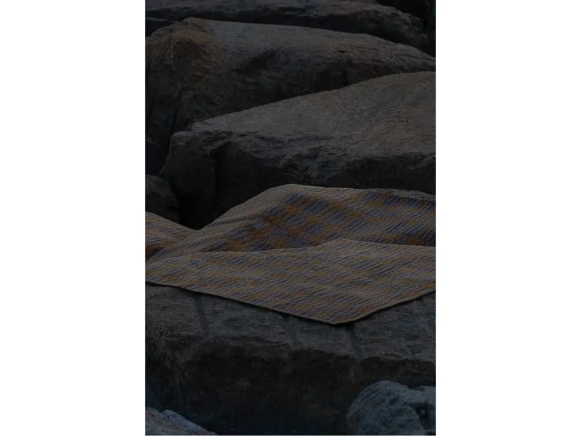 Полипропиленовый ковер ручной работы Sirecom Tappeti Land ARCH-00019649