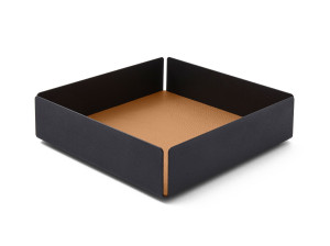 Полые стальные и кожаные чехлы