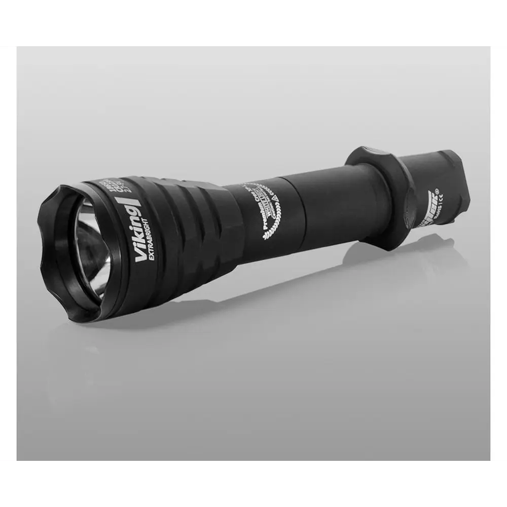 Фонарь тактический Armytek Viking v3 F01801BC 1250 лм