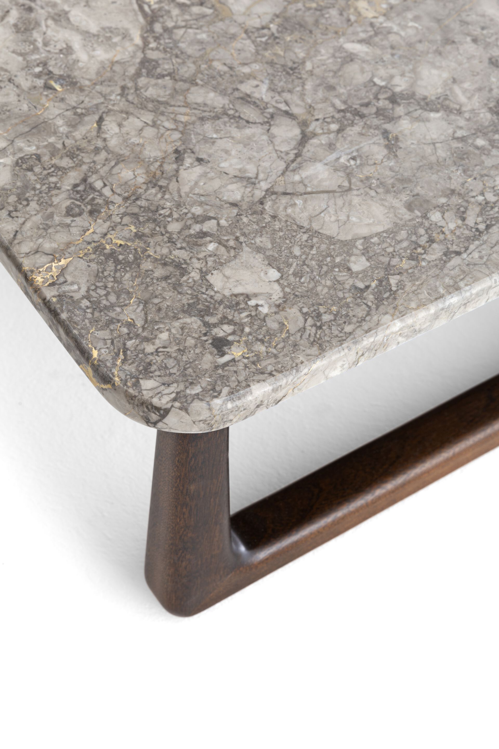 Прямоугольный журнальный столик из натурального камня Exteta Loro Piana Interiors, Стулья Delight от Exteta ARCH-00066377 - Вид №2