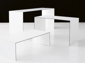 Высокий стол для контракта