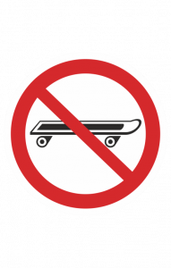 68754 Знак "Вход со скейтбордами запрещен"  Различные знаки для общественных мест размер 100 х 100 мм
