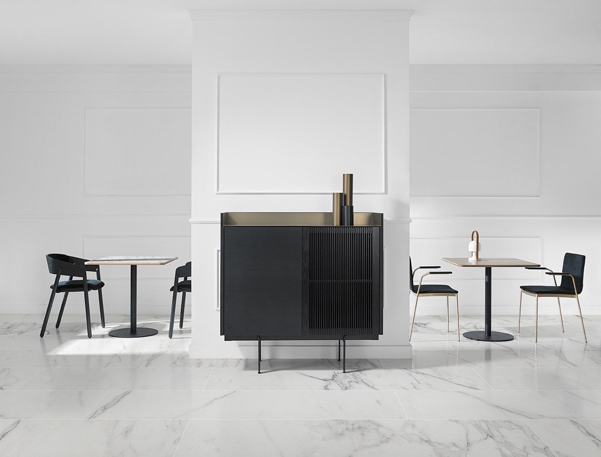 Деревянный шкаф с распашными дверцами Punt Stockholm ARCH-00065581 - Вид №6