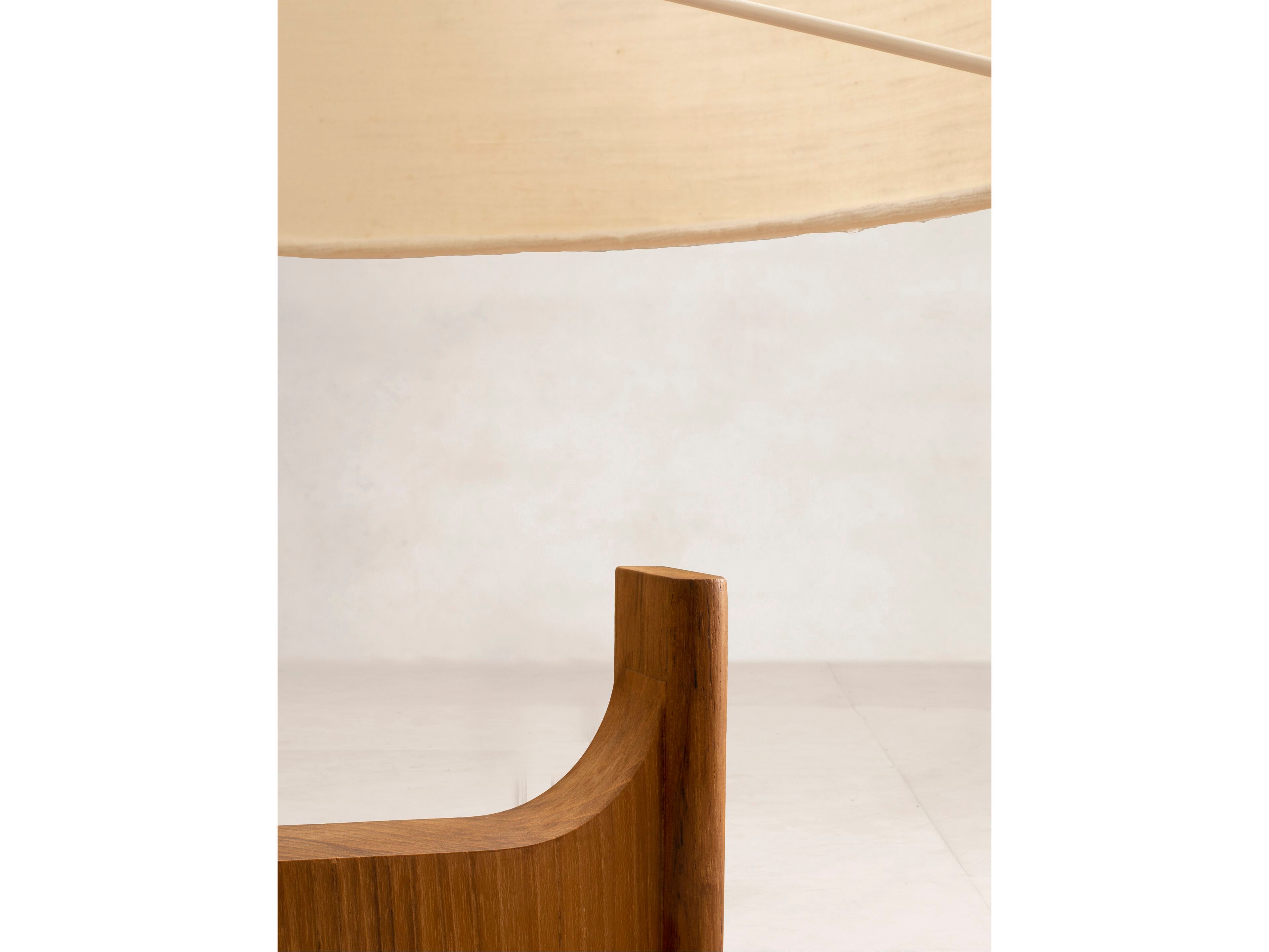 Настольная лампа из тикового дерева Phantom Hands X + L ARCH-00049796 - Вид №4