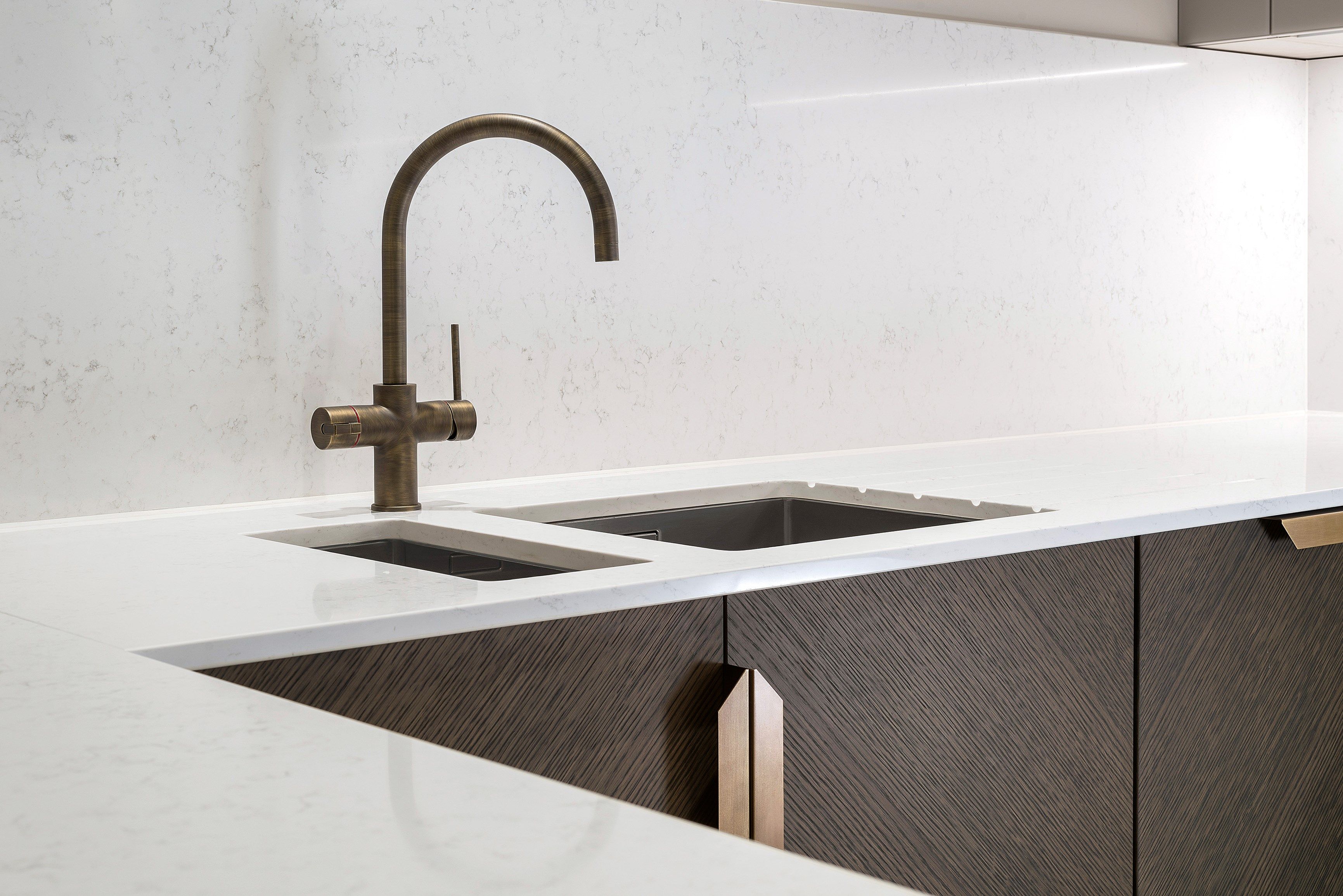 Угловая кухня с полуостровом и колоннами TM Italia Cucine D90 ARCH-00055948 - Вид №2