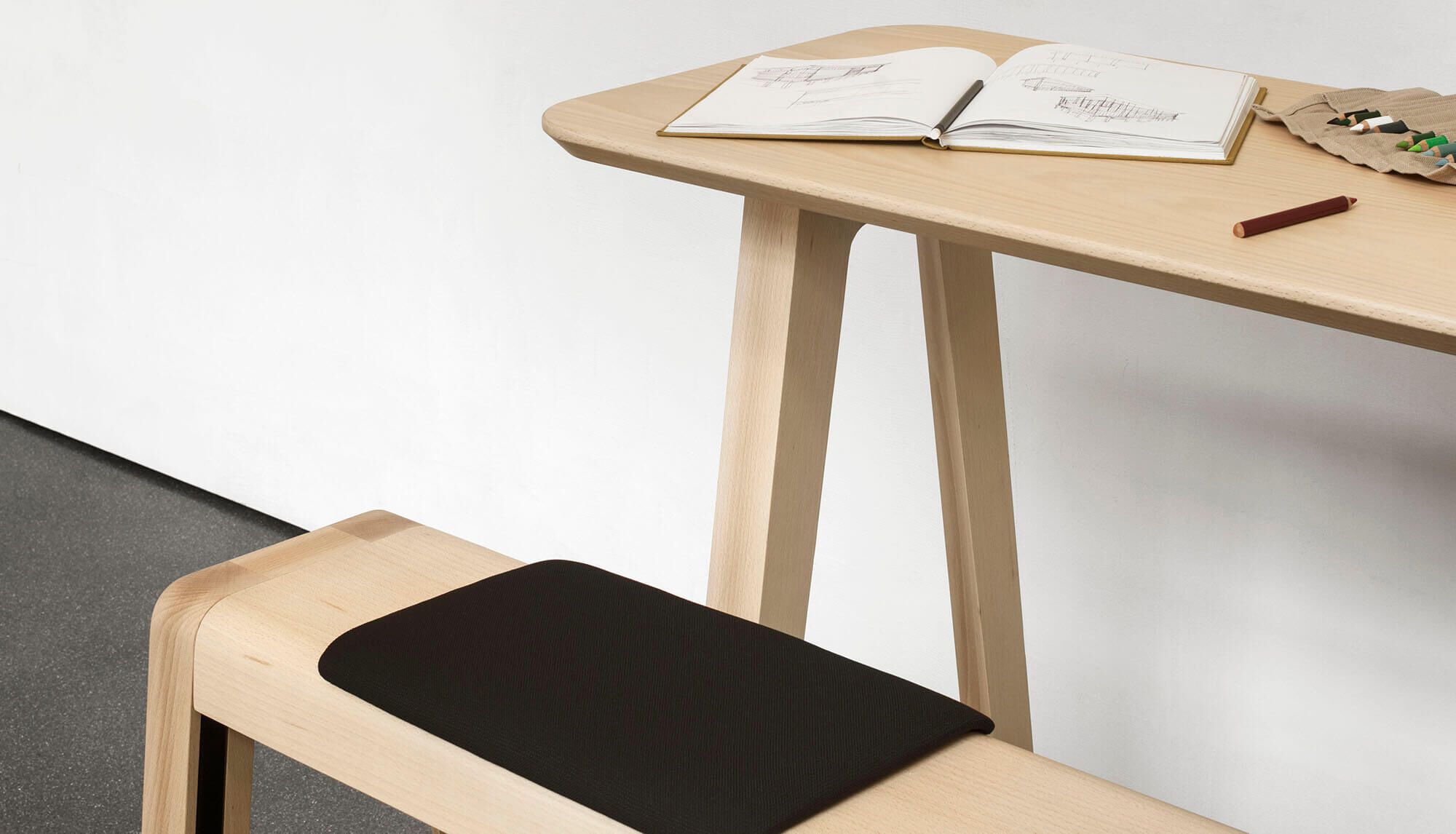 Многоуровневая скамья с USB-разъемом True Design E-QUO ARCH-00047025 - Вид №12