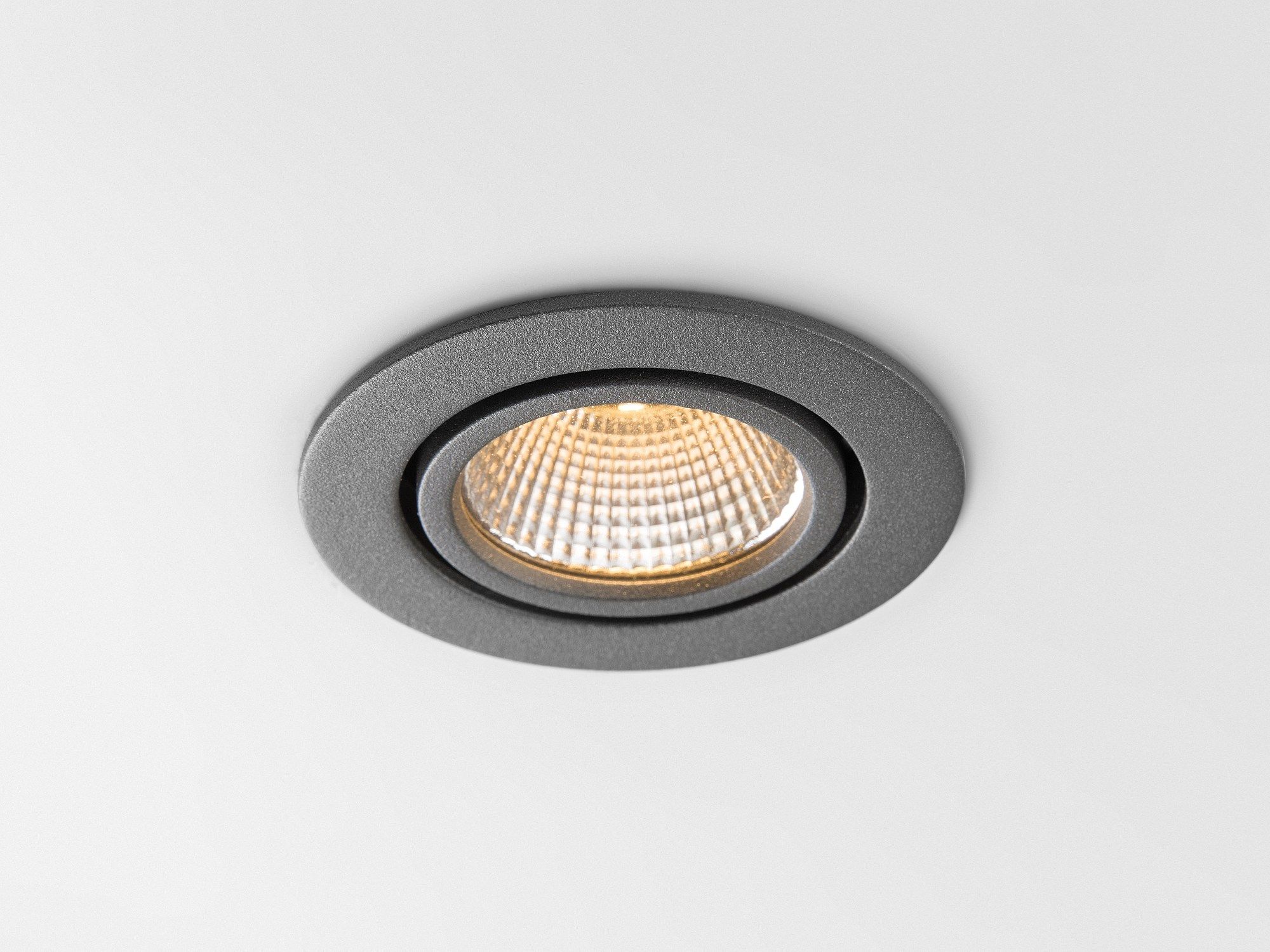 Регулируемый светодиодный прожектор Modular Lighting Instruments ARCH-00126683