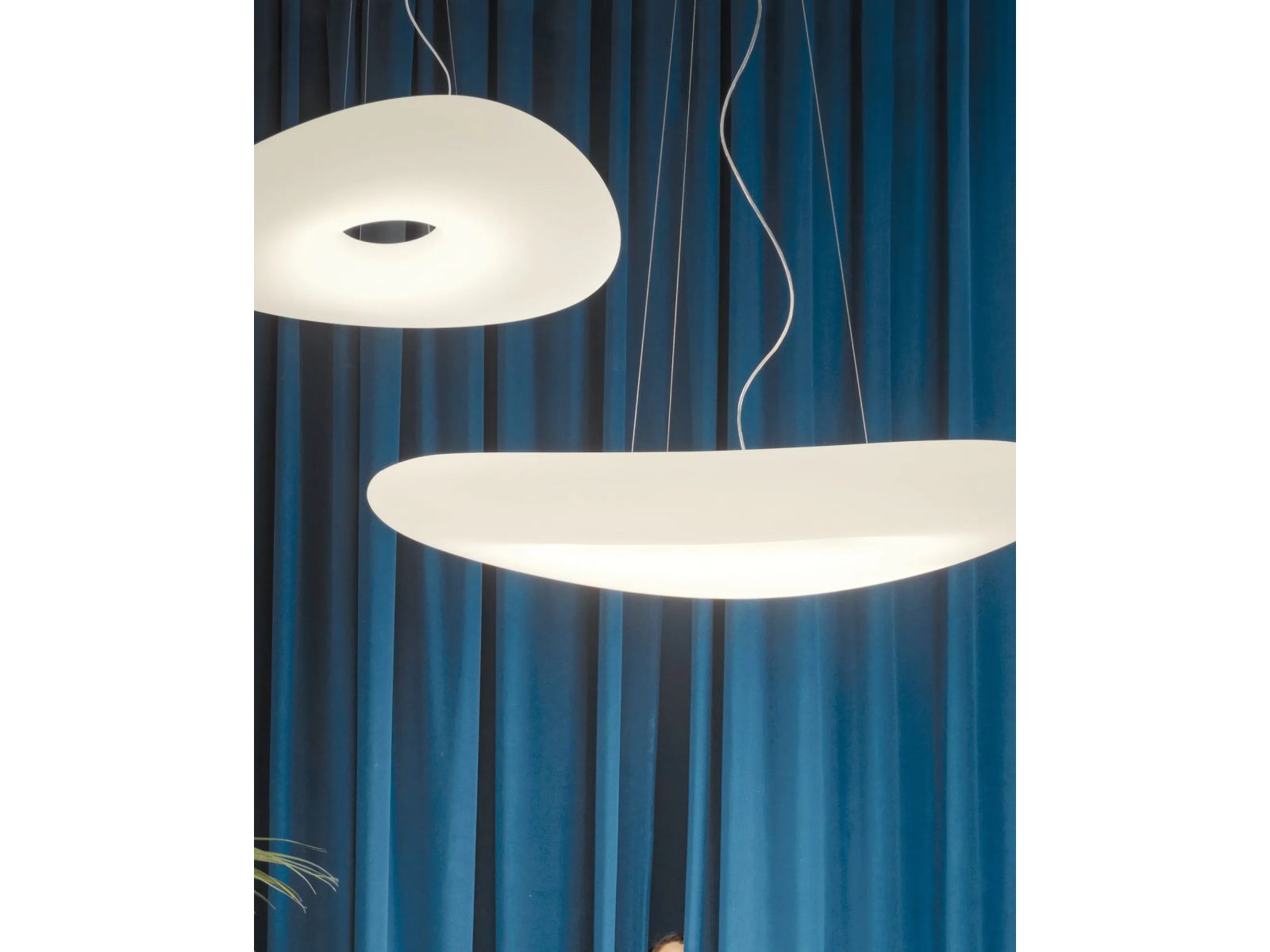 Светодиодный подвесной светильник из полиэтилена Stilnovo Mr Magoo ARCH-00018022 - Вид №2