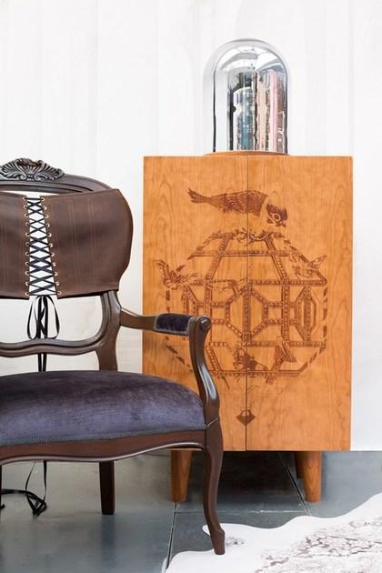 Mineheart Комод деревянный с распашными дверцами  Fur/015  - Вид №1