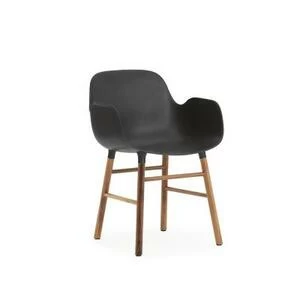 Кресло Form с ножками из ореха 80х56х52 см, черное