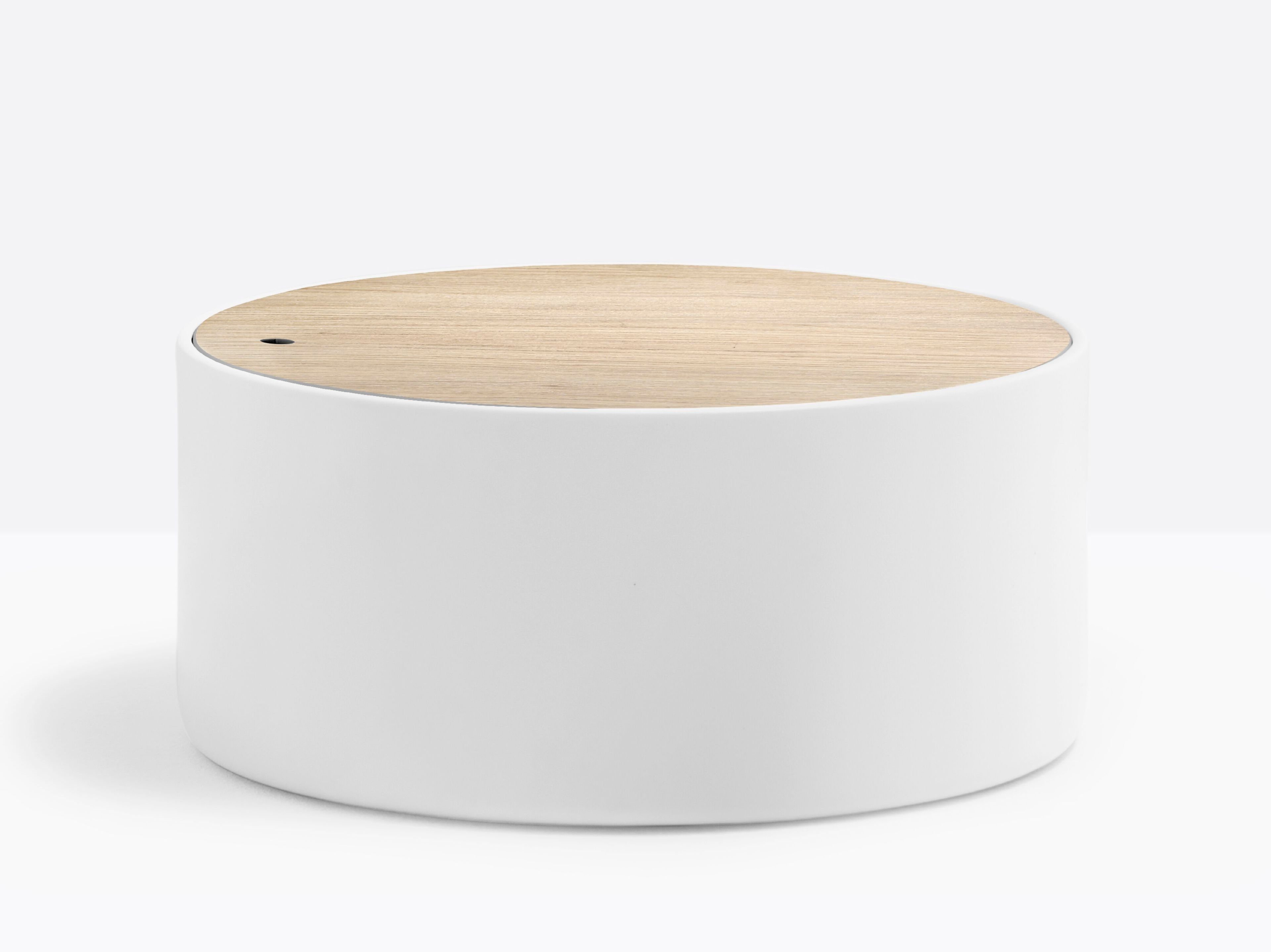 Круглый низкий журнальный столик с отсеком для хранения Pedrali Wow ARCH-00070159