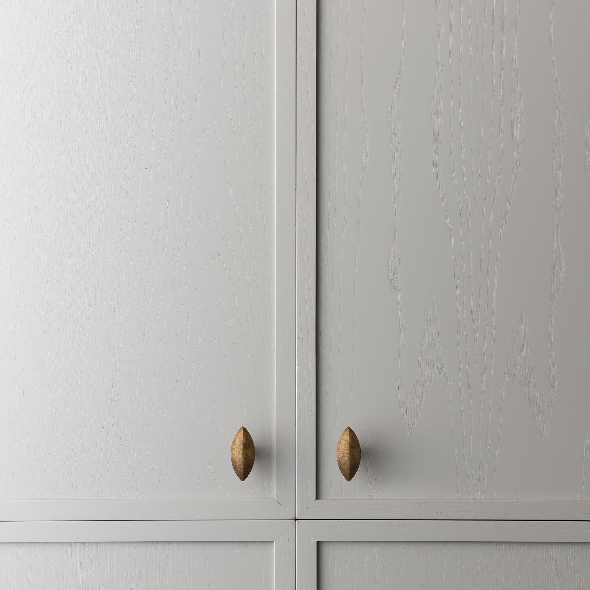 Латунная ручка Lo & Co Interiors Almond ARCH-00075835 - Вид №9