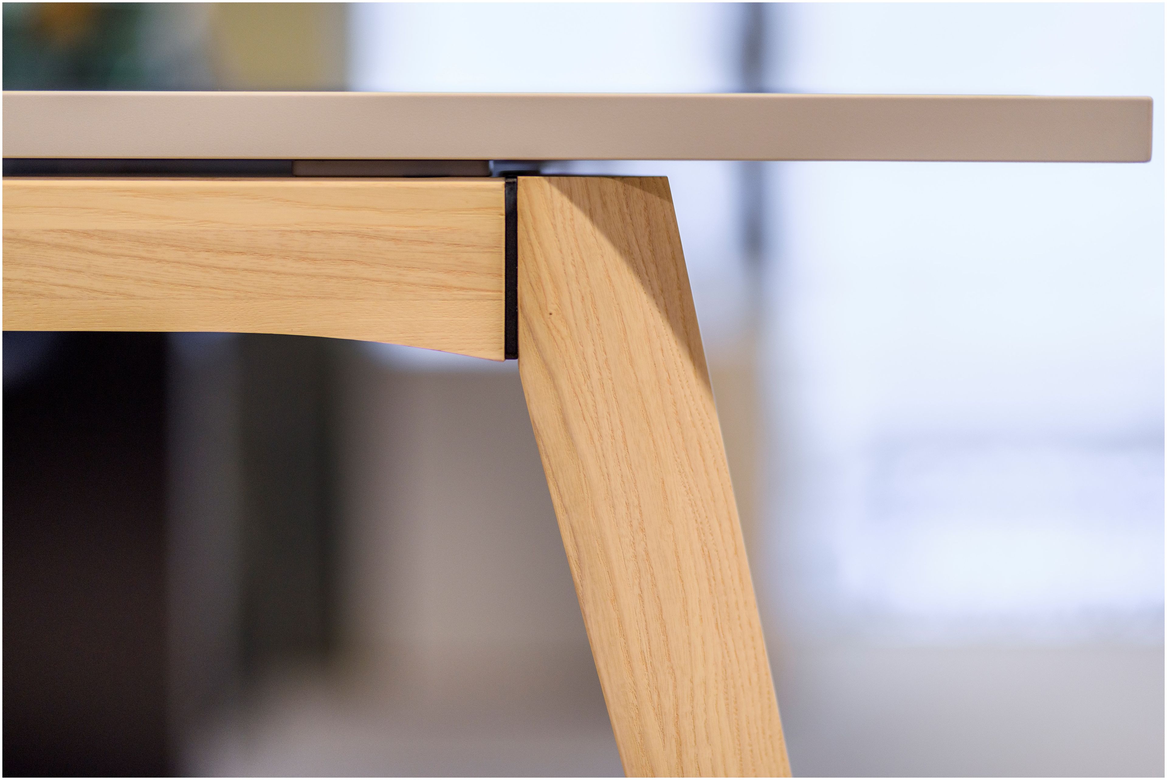 Деревянный рабочий стол с системой кабельной втулки Cider Edition Академия ARCH-00075306 - Вид №1