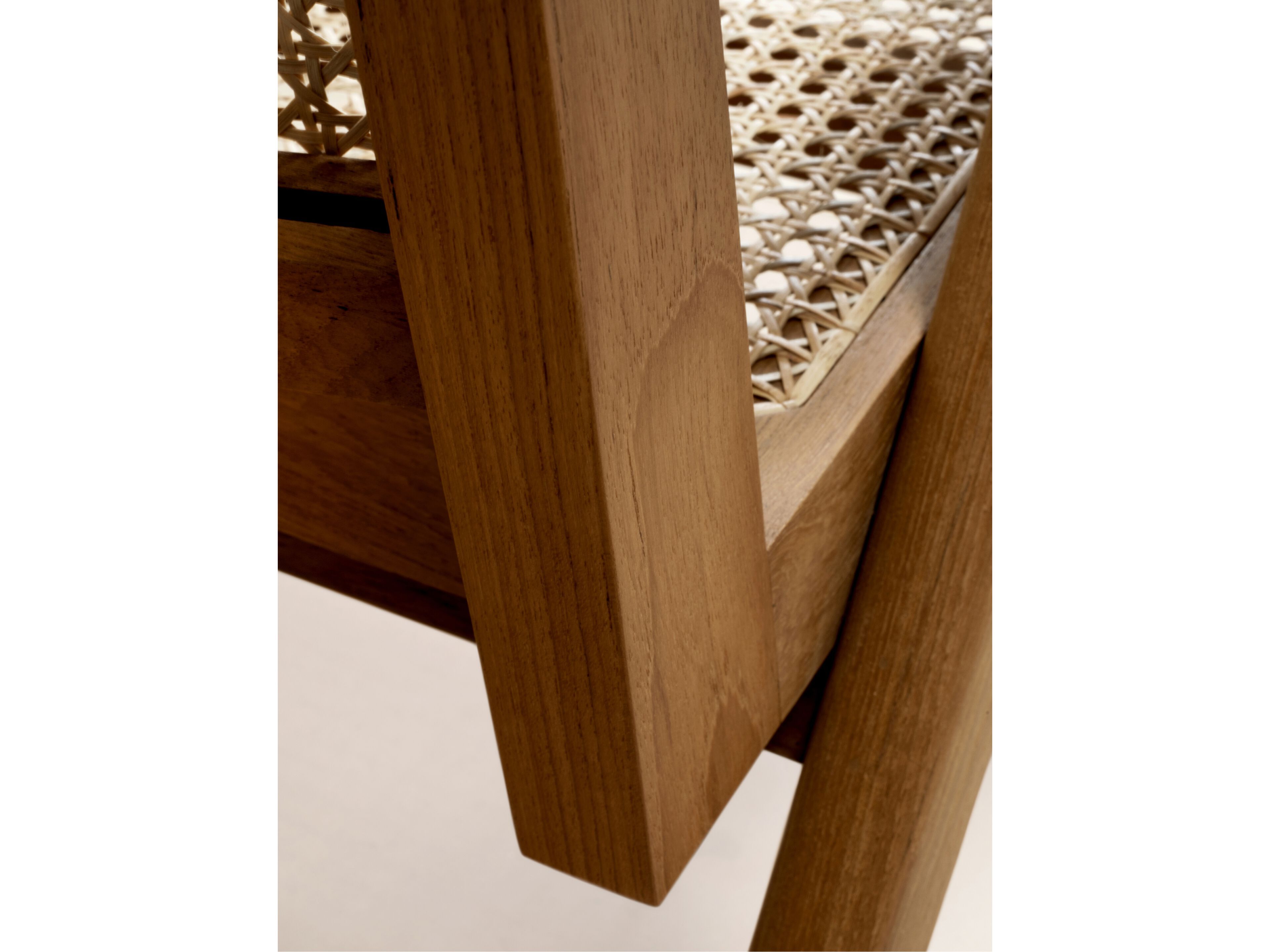 Кресло из тикового дерева с подлокотниками Phantom Hands Project Chandigarh ARCH-00084064 - Вид №4