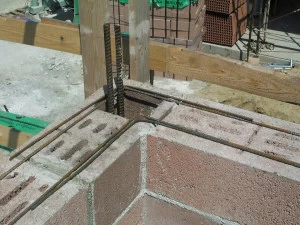 Anpel Несущий блок из облегченного бетона для сейсмических зон