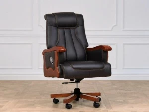 Arrediorg.it® Поворотное кожаное кресло руководителя с подлокотниками Prestige