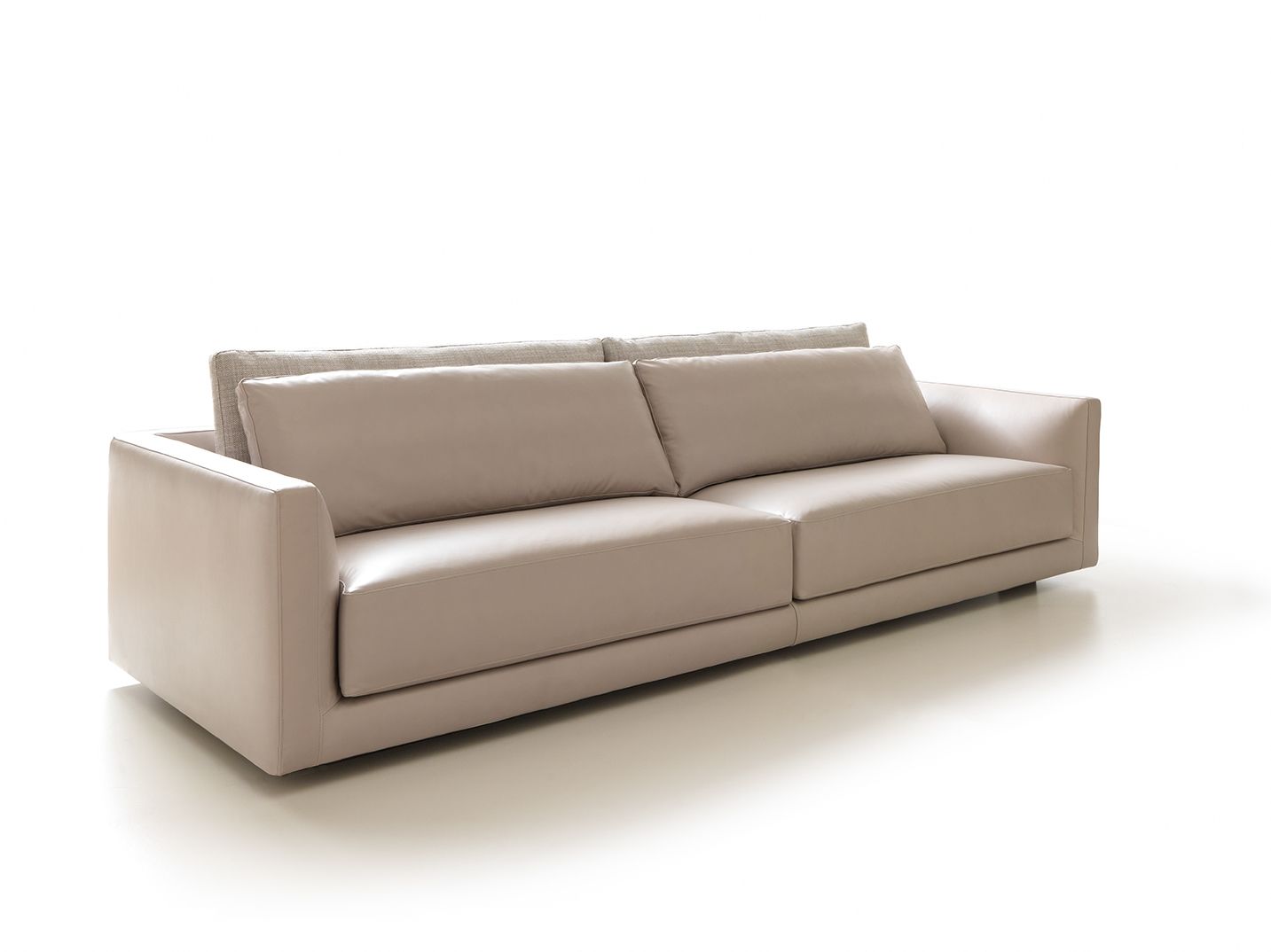 Кожаный диван VALENTINI Александр ARCH-00030206