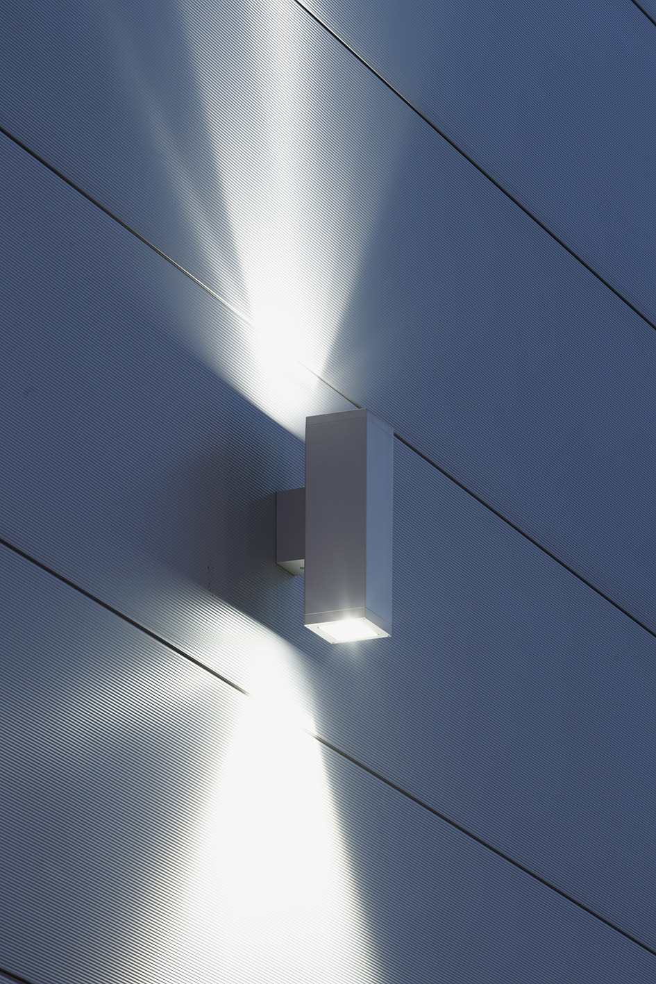 8437368 Подсветка стены Platek TETRA 140 Applique  TETRA 140 Wall lamp - 18 LED 4000K 45°  - Вид №3