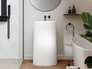 Квадратный отдельно стоящий умывальник в Dolotek©