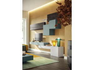 Оборудованная стена