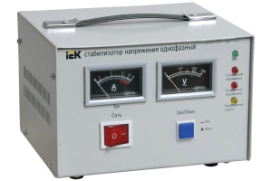 16306646 Стабилизатор напряжения СНИ1-2 кВА однофазный восстановленный IVS10-1-02000R IEK