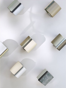 Настенный набор для ванны с 5 отверстиями и ручным душем